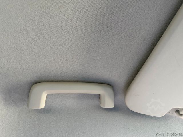 Kleinbus FORD Transit Custom 2.0 TdCi L1H1 9Sitze Motor Defect