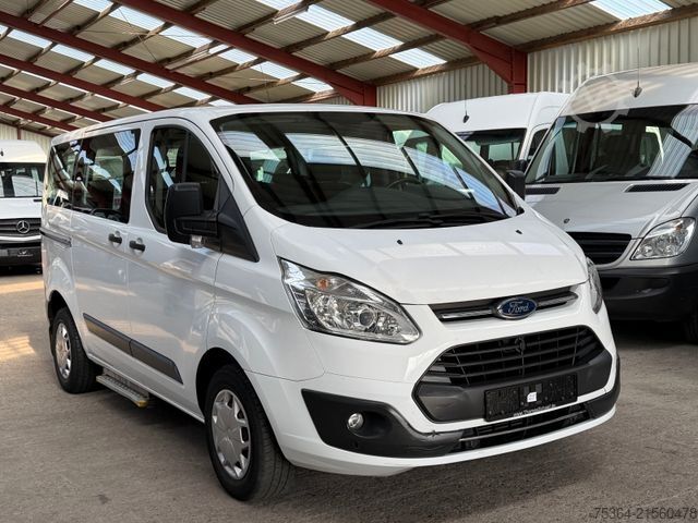 Kleinbus FORD Transit Custom 2.0 TdCi L1H1 9Sitze Motor Defect