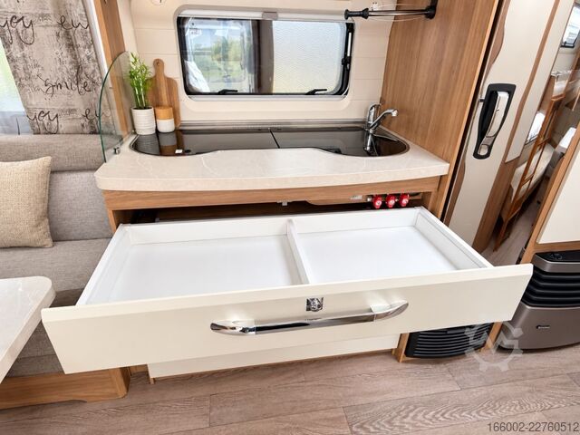 Caravan HOBBY De Luxe 515 UHK Hubbett hinten, Etagenbetten