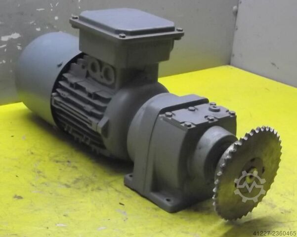 Gear motor 0.37 kW 133 rpm KEB G032ADM71G4B02