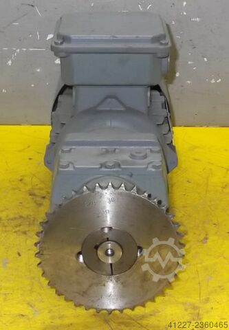 Gear motor 0.37 kW 133 rpm KEB G032ADM71G4B02