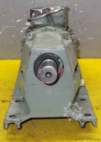 Gear motor 0.18 kW 16 rpm VEM ZG1 KMR71K8