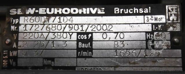 Gear motor 0.37 kW 125 rpm SEW-EURODRIVE R60DT71D4