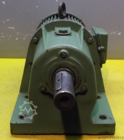 Gear motor 0.75 kW 21.5 rpm Bauer DK963/216
