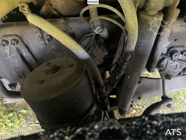 Box body Volvo Fh520 6x2 box truck w/ full side opening and lift.