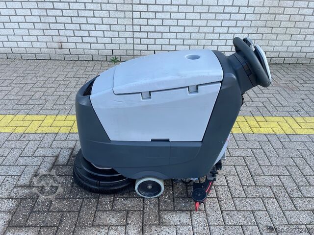 Sweeper Nilfisk SC 500