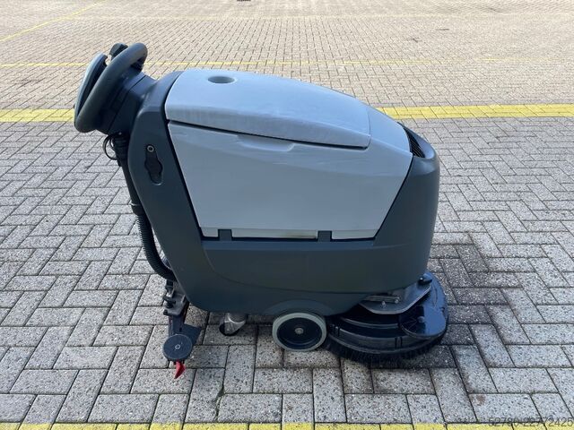 Sweeper Nilfisk SC 500