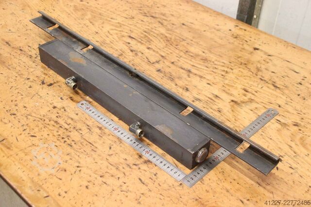 Führungsschiene unbekannt 800/140/H75 mm