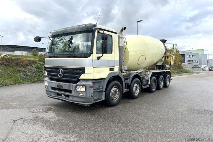 Concrete mixer truck Mercedes-Benz Actros 4448 10x4 Liebherr 12m³ / Swiss-Vehicle