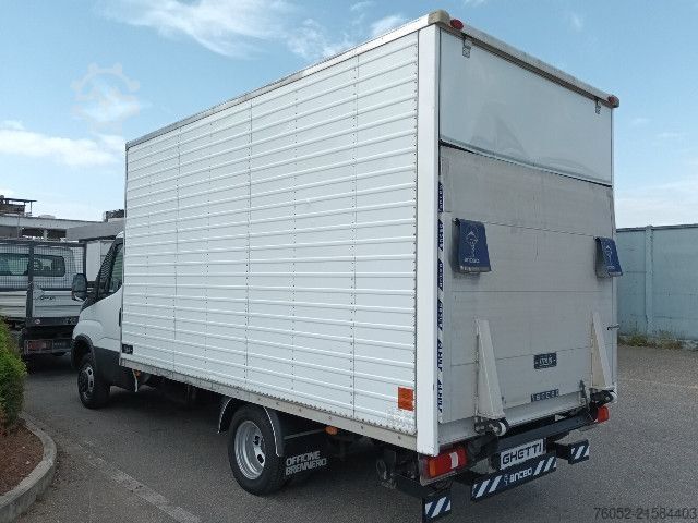 Box truck IVECO 35C14