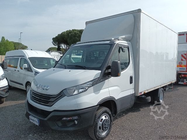 Box truck IVECO 35C14