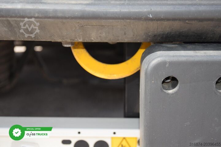 Kühlsattelauflieger KRONE SDR Cool Liner FP 60 ThermoKing SLXi 300