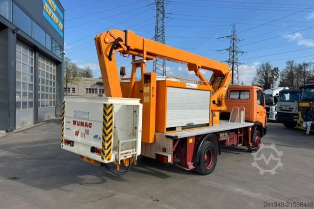 Spezial-LKW MERCEDES-BENZ 1114 Wumag 15 Meter