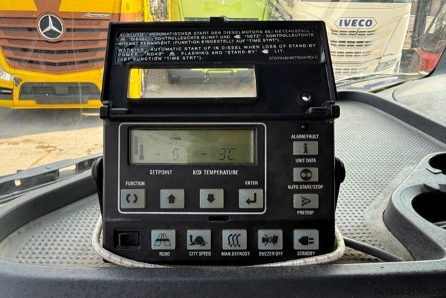 LKW mit Kofferaufbau MERCEDES-BENZ Atego 1224 4x2 Carrier Supra 950 -30°C