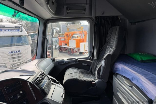 Kühlkoffer-LKW MERCEDES-BENZ Actros 2544 6x2 Thermoking TS-300