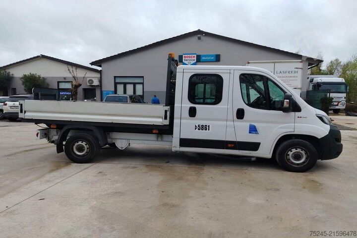 Pritschenwagen FIAT DUCATO 2.3 MJT 140 CV DOPPIA CABINA