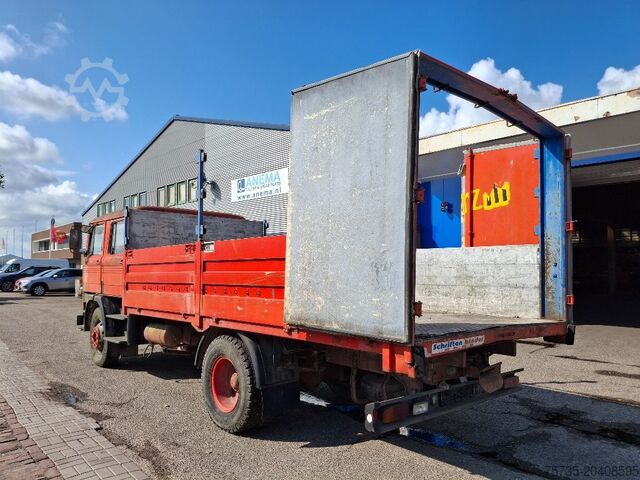 Fahrgestell mit Fahrerhaus MERCEDES-BENZ 1113
