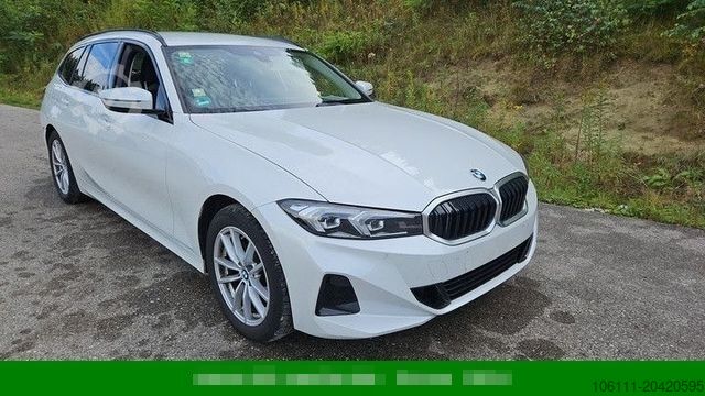 Kleinbus BMW 320 d Touring 320 d xDrive PDC NAVIGATION