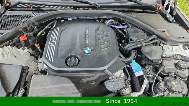 Kleinbus BMW 320 d Touring 320 d xDrive PDC NAVIGATION