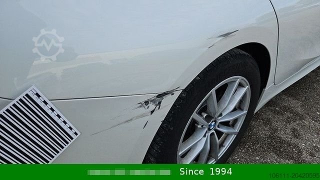 Kleinbus BMW 320 d Touring 320 d xDrive PDC NAVIGATION