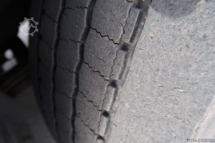 Kipper LKW MAN TGS 35.400 8x2 BL Nachlauflenkachse