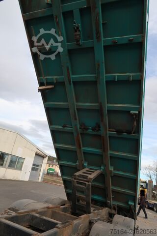 Kipper LKW MAN TGS 35.400 8x2 BL Nachlauflenkachse