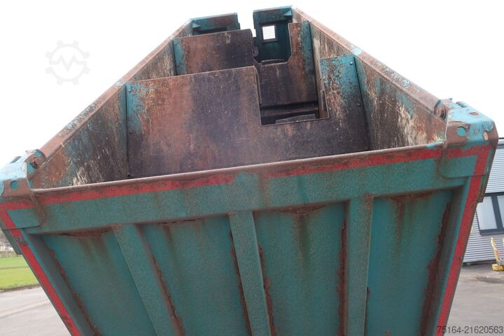 Kipper LKW MAN TGS 35.400 8x2 BL Nachlauflenkachse