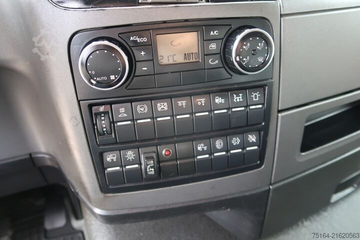 Kipper LKW MAN TGS 35.400 8x2 BL Nachlauflenkachse