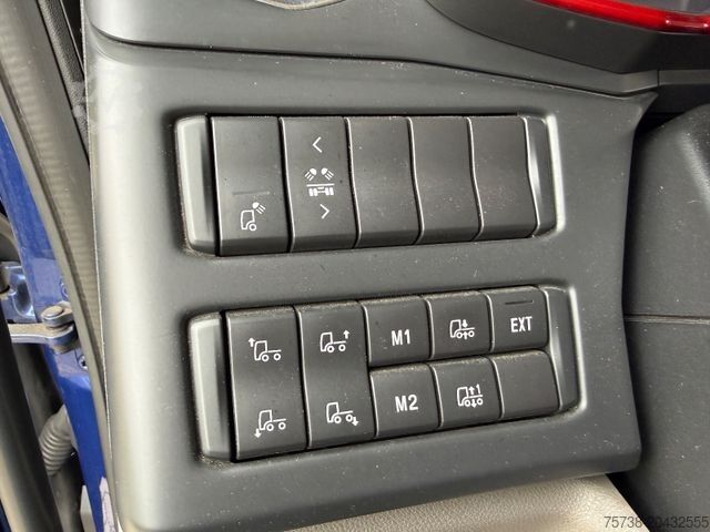 Standard SZM SCANIA 770S V8/Leder/Hydraulik/Vollluft/Alu/Standklima