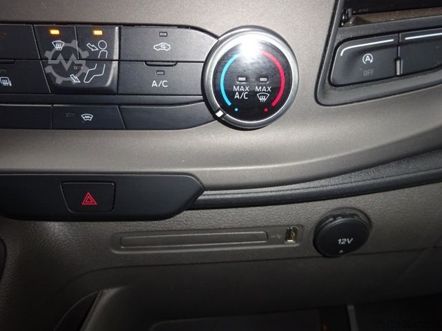 Transporter mit Koffer FORD Transit 350 L4 130PS HA Trend Koffer Flügeltüren