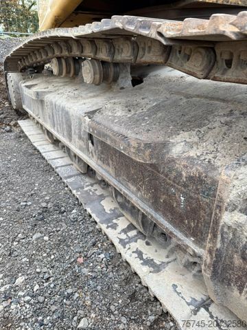 Chain excavator KOMATSU PC 290 NLC-10 * MONOBLOCK *