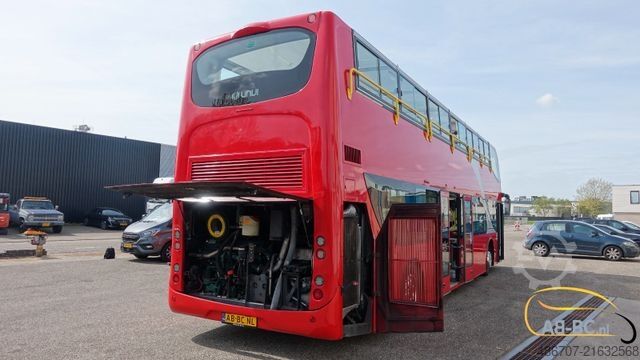 Bus VOLVO UNVI SIGHTSEEING 65 Sitze EURO 5 (2 Stuck)