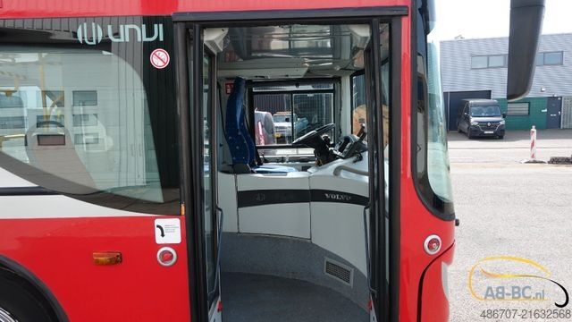 Bus VOLVO UNVI SIGHTSEEING 65 Sitze EURO 5 (2 Stuck)