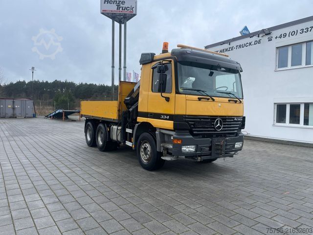 LKW mit Pritsche (offen) MERCEDES-BENZ Actros 3343 MP1 6x4 Pritsche Kran HMF 20.00 20m/