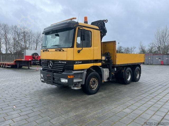 LKW mit Pritsche (offen) MERCEDES-BENZ Actros 3343 MP1 6x4 Pritsche Kran HMF 20.00 20m/