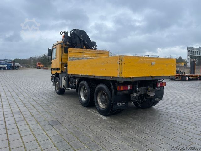 LKW mit Pritsche (offen) MERCEDES-BENZ Actros 3343 MP1 6x4 Pritsche Kran HMF 20.00 20m/