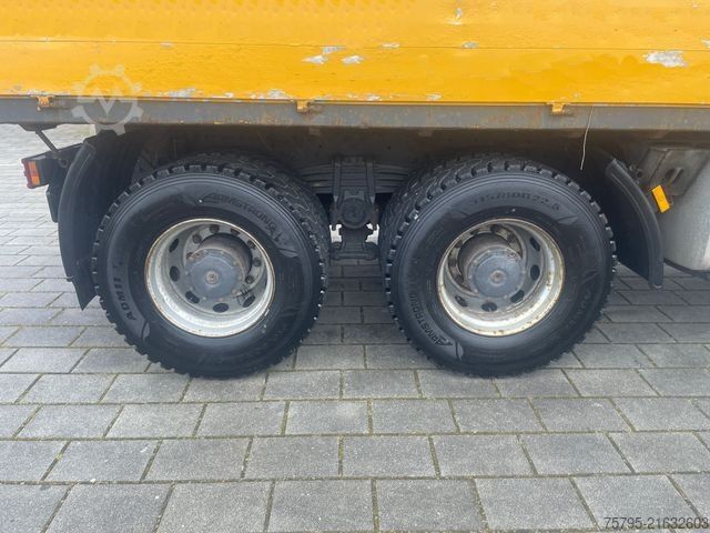 LKW mit Pritsche (offen) MERCEDES-BENZ Actros 3343 MP1 6x4 Pritsche Kran HMF 20.00 20m/