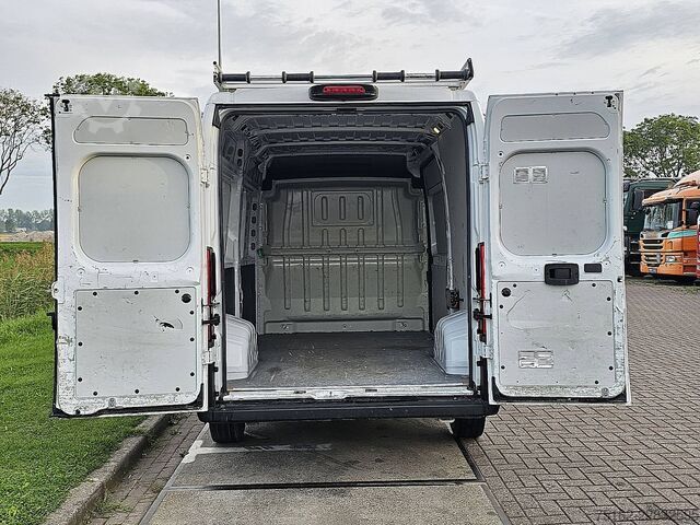 High-roof van Citroën JUMPER 2.2 BHDI 120 L2H2