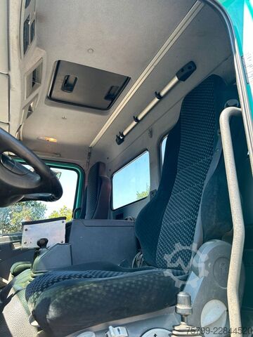 Dreiseitenkipper LKW MERCEDES-BENZ 1833 Axor  3Skipper + PK 12002 Kran 4x2