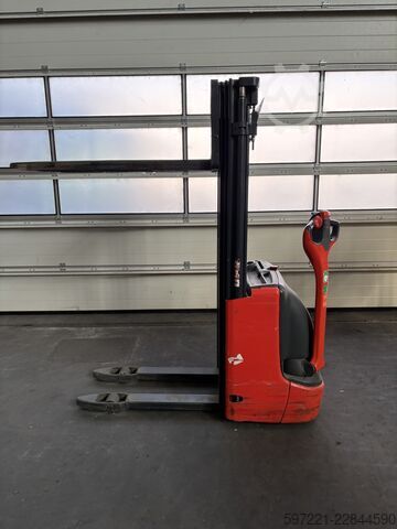 Palettenstapler Linde L 10