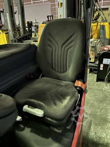 Reach Trucks Fenwick R14B-01