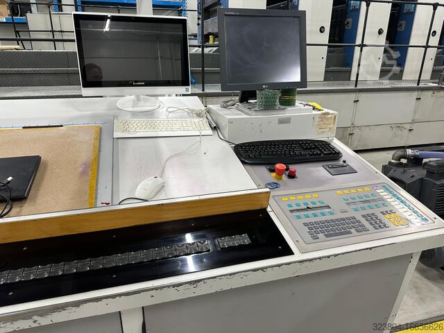 Offset printing press MAN Roland 704 3B