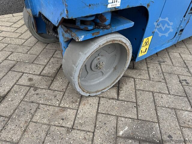 Genie GS-2632 Scissor Lift / Work Platform / Scissor 10m Working Height Electric 2014 GENIE GS - 2632  SchaarHoogwerker / Arbeitsbuhne / Sciccor 10M werkhoogte Elektrisch 2014