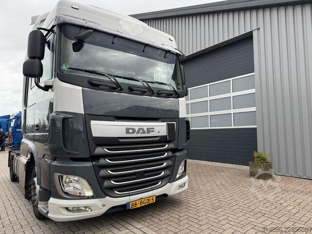 Standard tractor DAF XF 440 Space 4x2, Steel- / Airsuspension