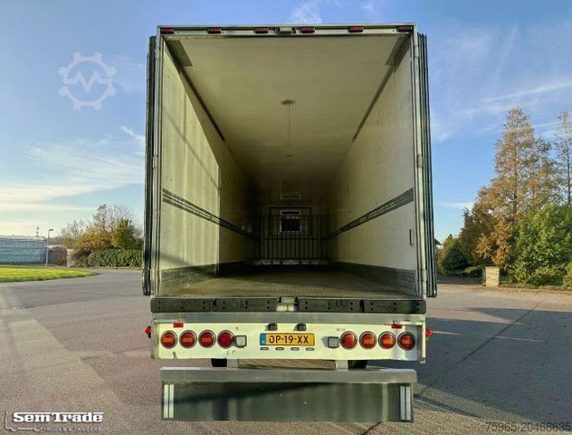 Kühlauflieger CHEREAU RENDERS CARRIER MAXIMA 1300 2X STEERING AXLE 1X