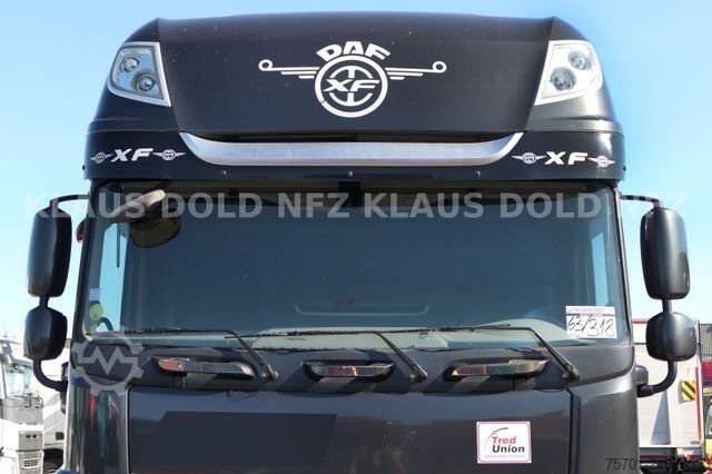 Standard SZM DAF XF 530 SSC Retarder  2-Tanks Navi Euro 6