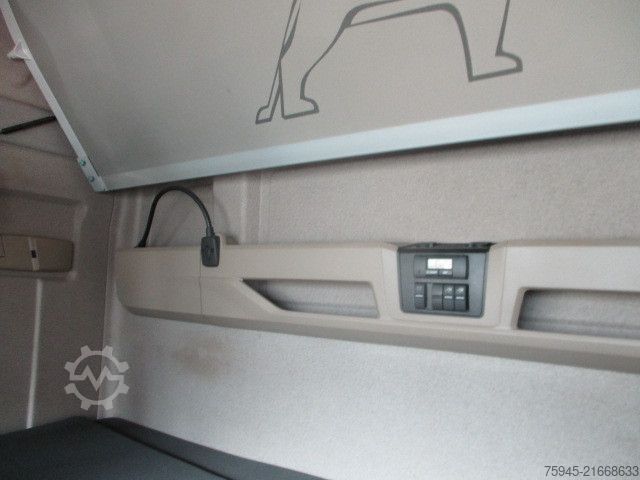 Standard SZM MAN TGX 18.460 XLX, Standklima, Retarder, TÜV04/2026