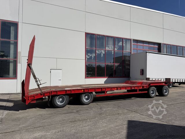 Low loader trailer Goldhofer TU-4-2x2-31/80  4 Achs Tiefladeranhänger