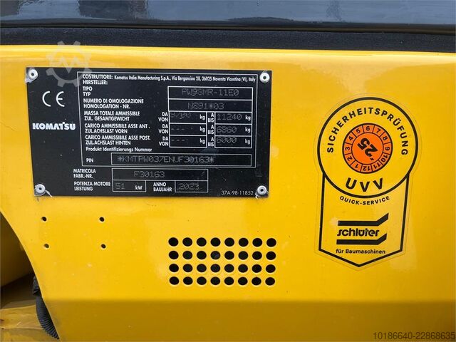 Komatsu PW98MR-11E0 Komatsu PW98MR-11E0