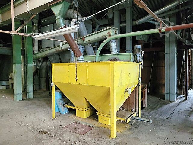 Tierfutteranlage Bühler/Loos/Jensen DPAB/DF